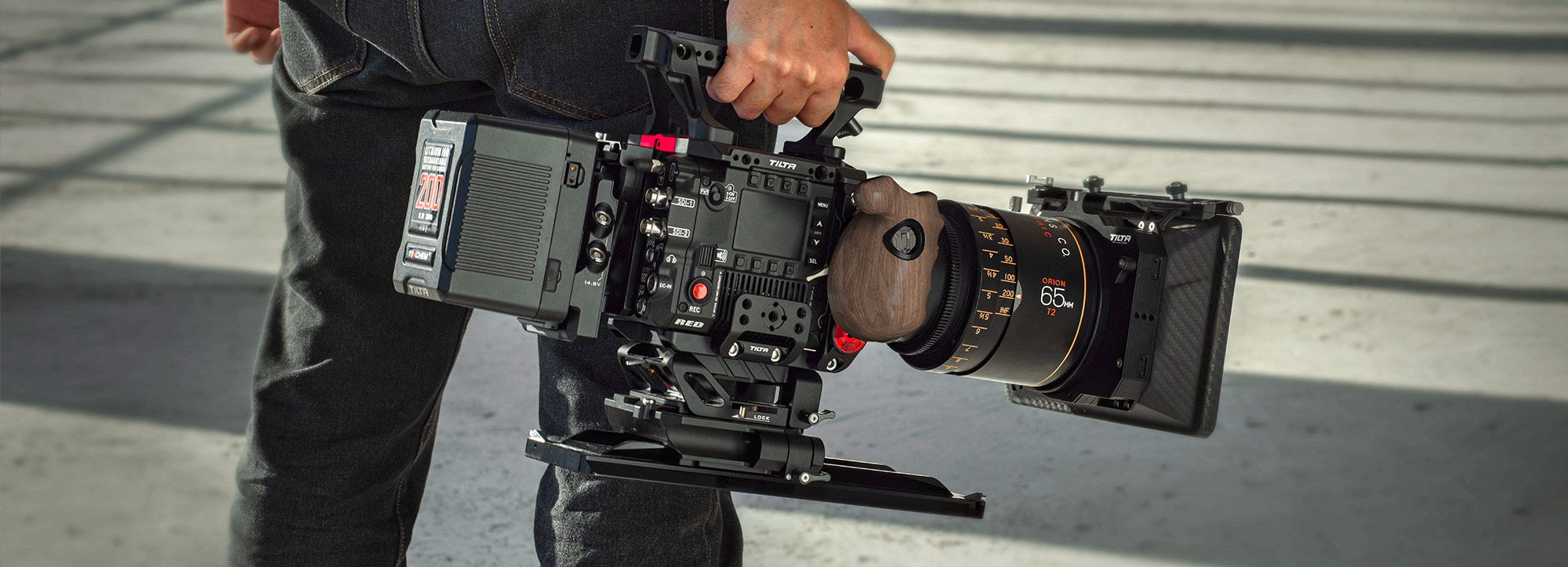 Tilta Camera Rig for RED V-RAPTOR with Atlas anamorphic lens