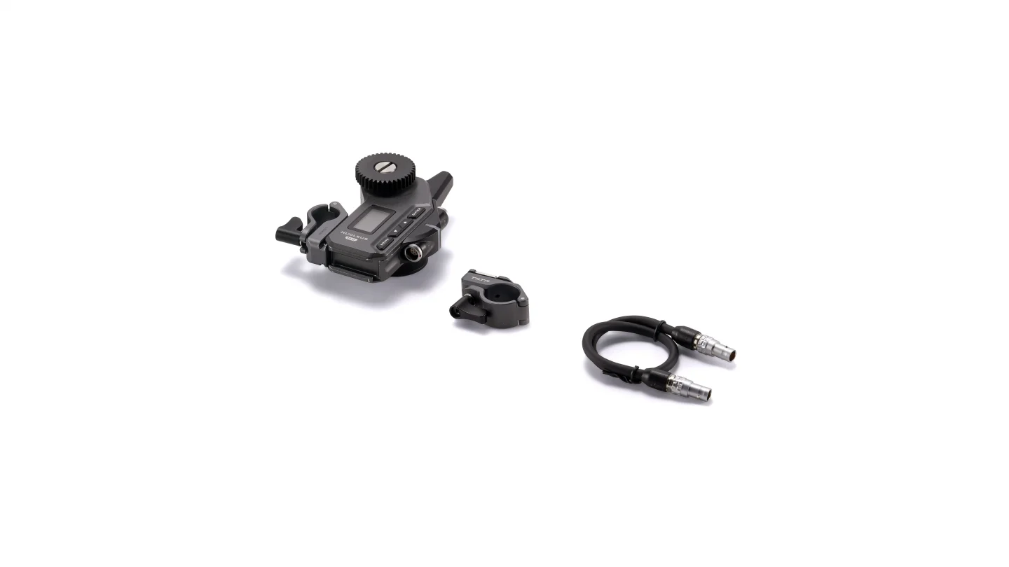 Tilta nucleus M モニターマウントリグ付バッテリー4本 Amazon