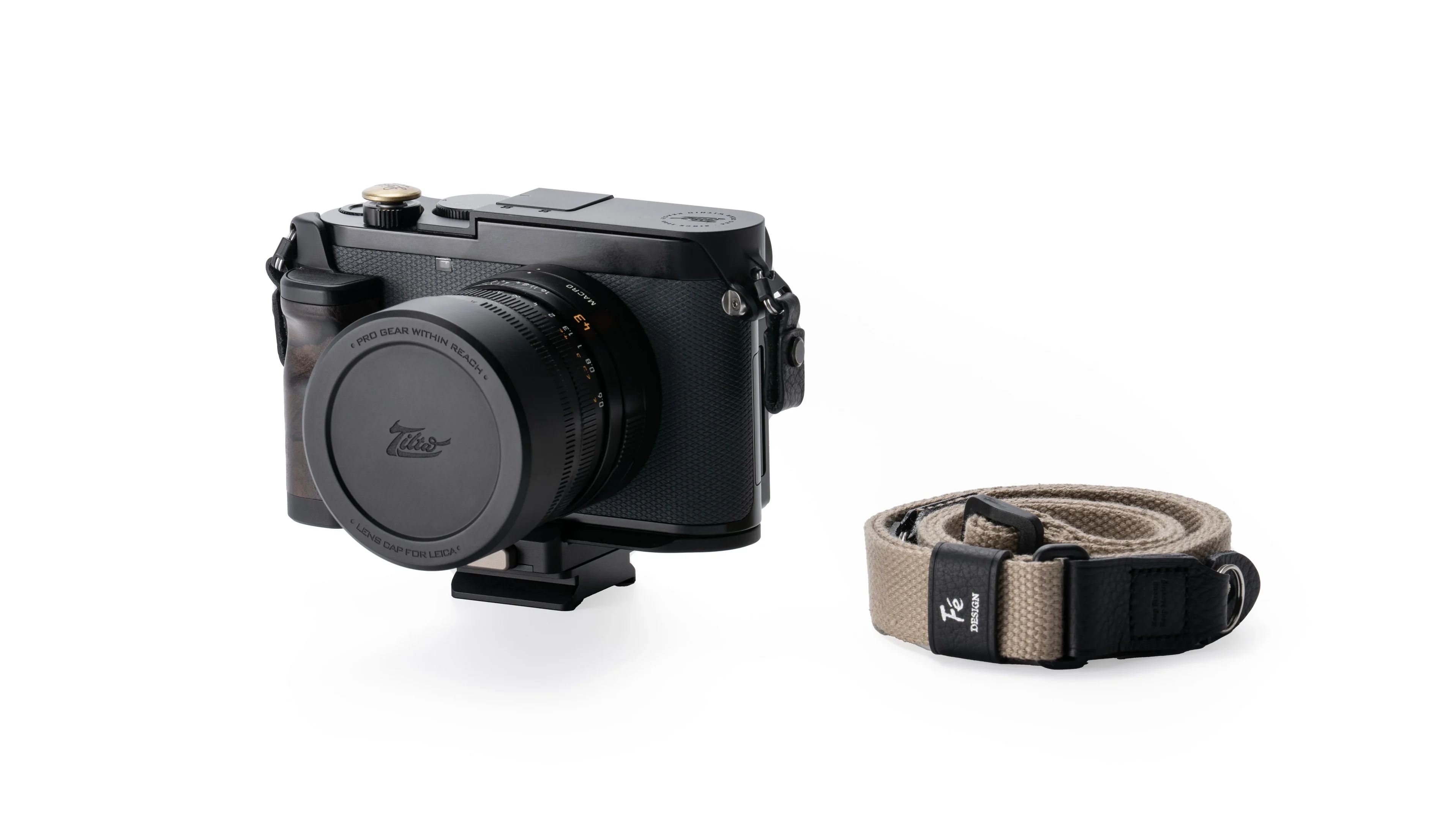 Vintage Camera Cage for Leica Q3 Travel Kit - Black | Tilta