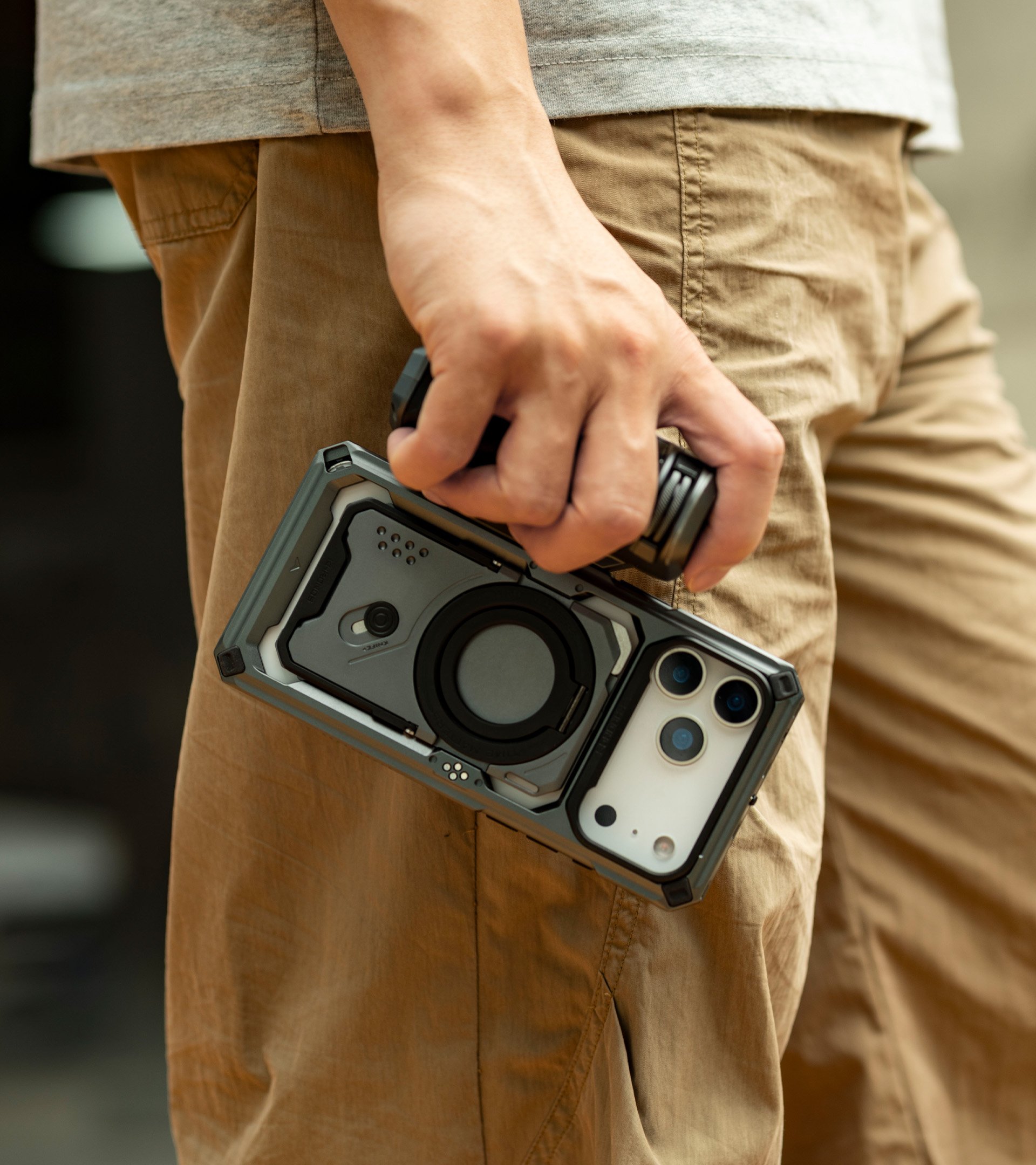 Custodia Khronos per iPhone 17 Pro/Pro Max