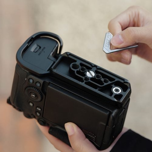 Camera Cage for Canon R6 Mark III Lightweight Kit – Black